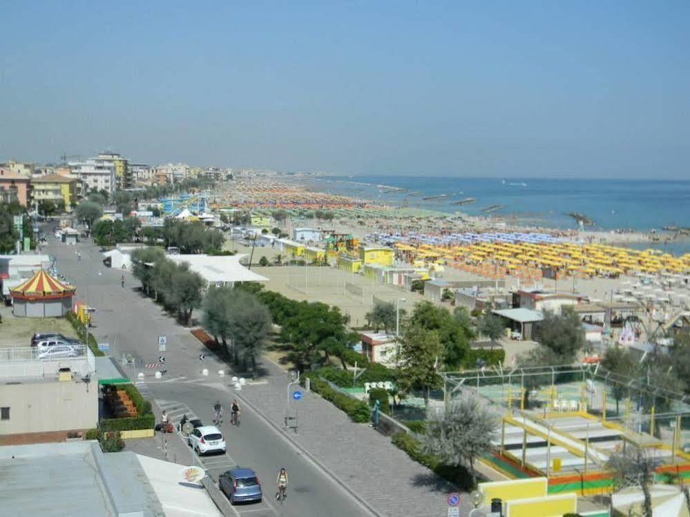 Hotel Euromar Rimini Eksteriør bilde